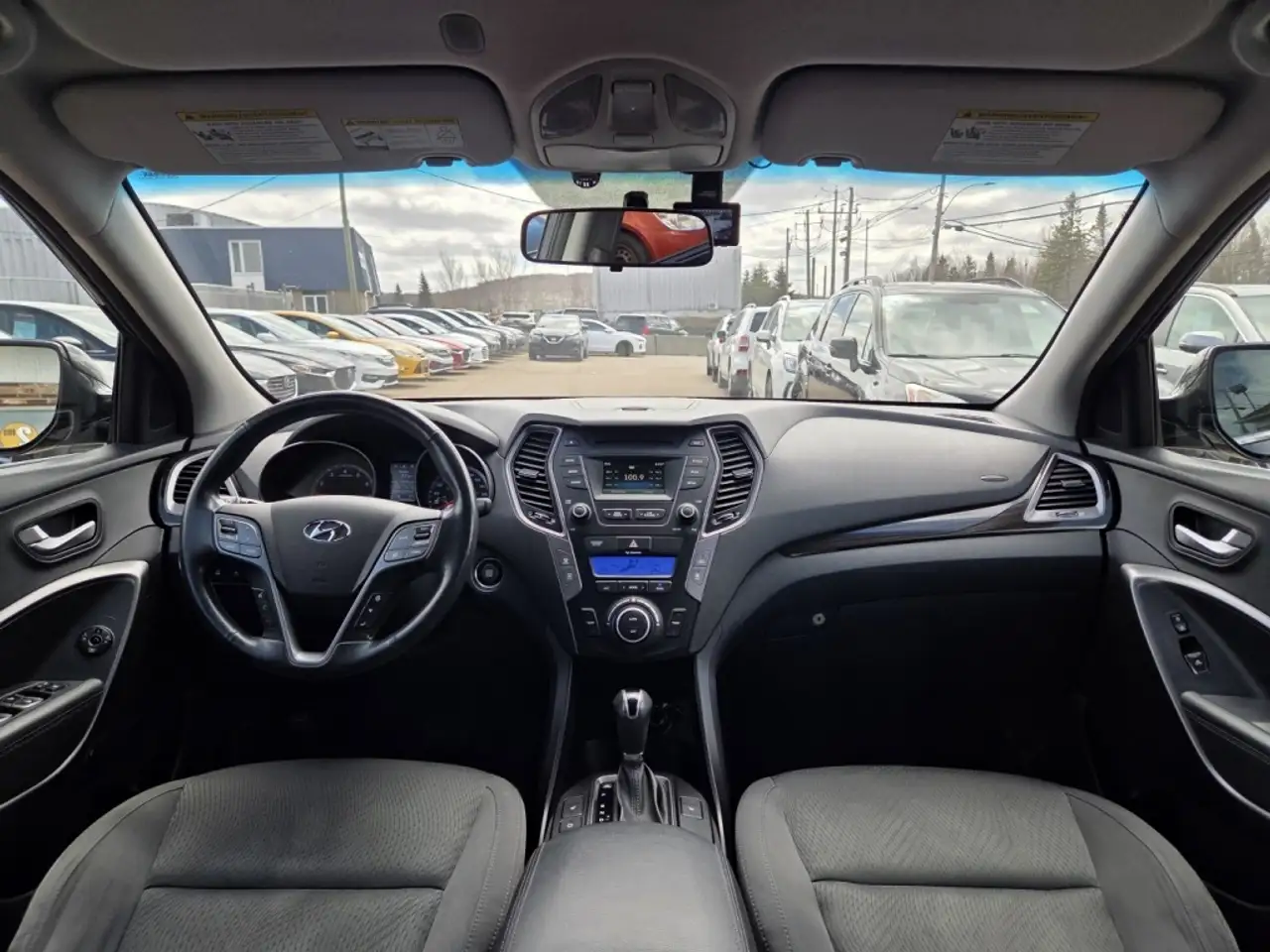 Hyundai SANTA FE снимка Hyundai SANTA FE