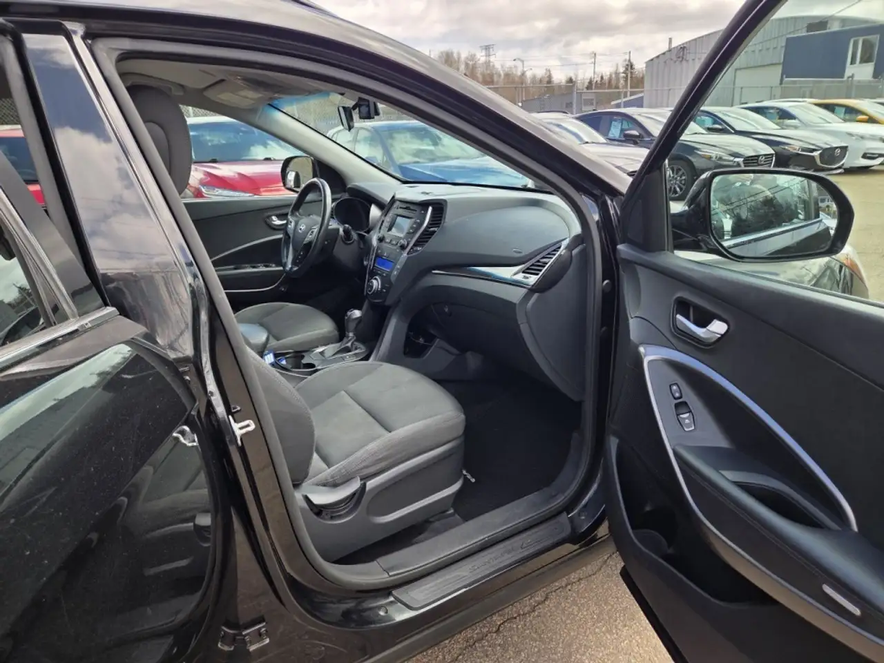 Hyundai SANTA FE снимка Hyundai SANTA FE