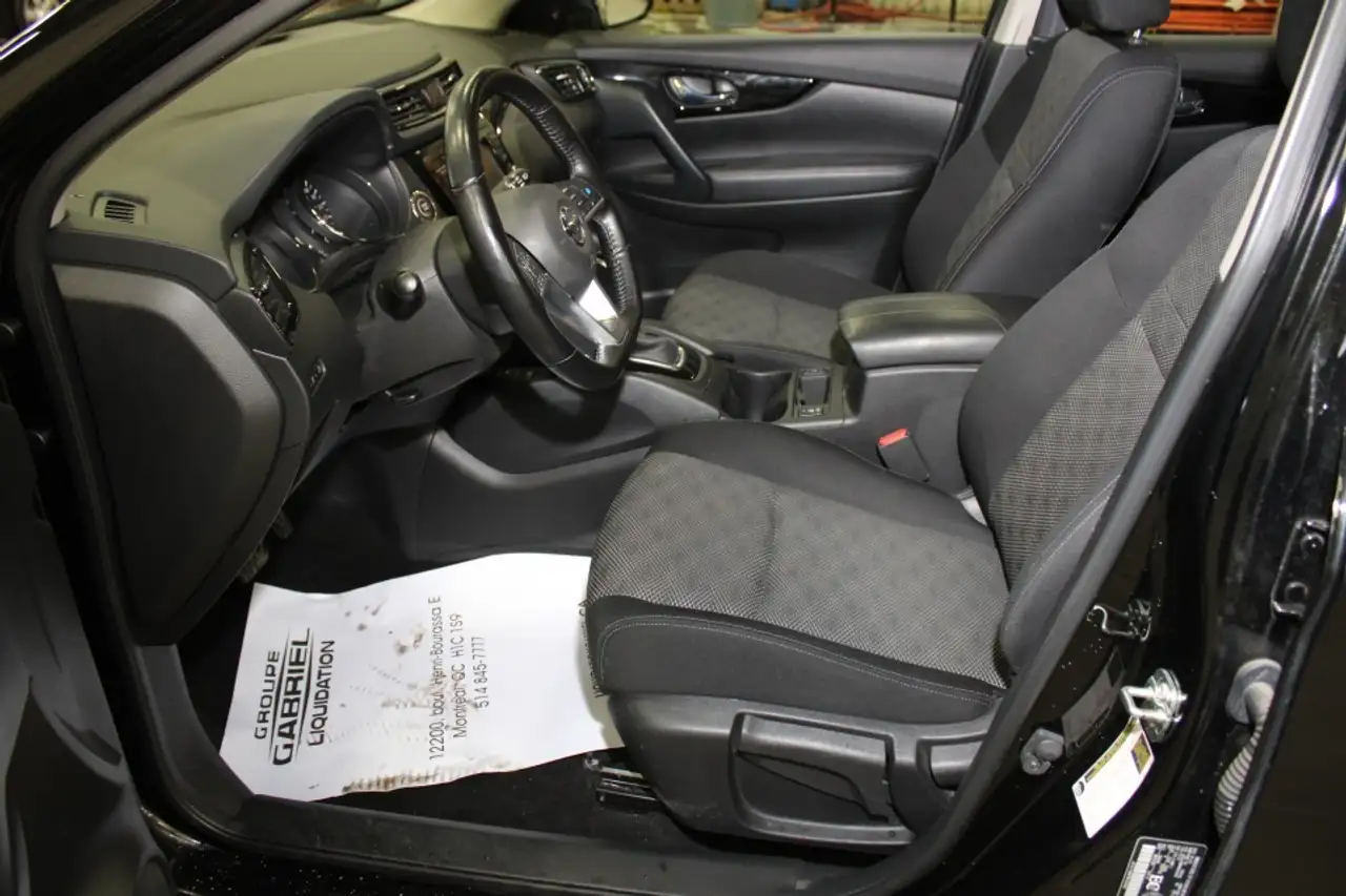 Nissan Qashqai снимка Nissan Qashqai