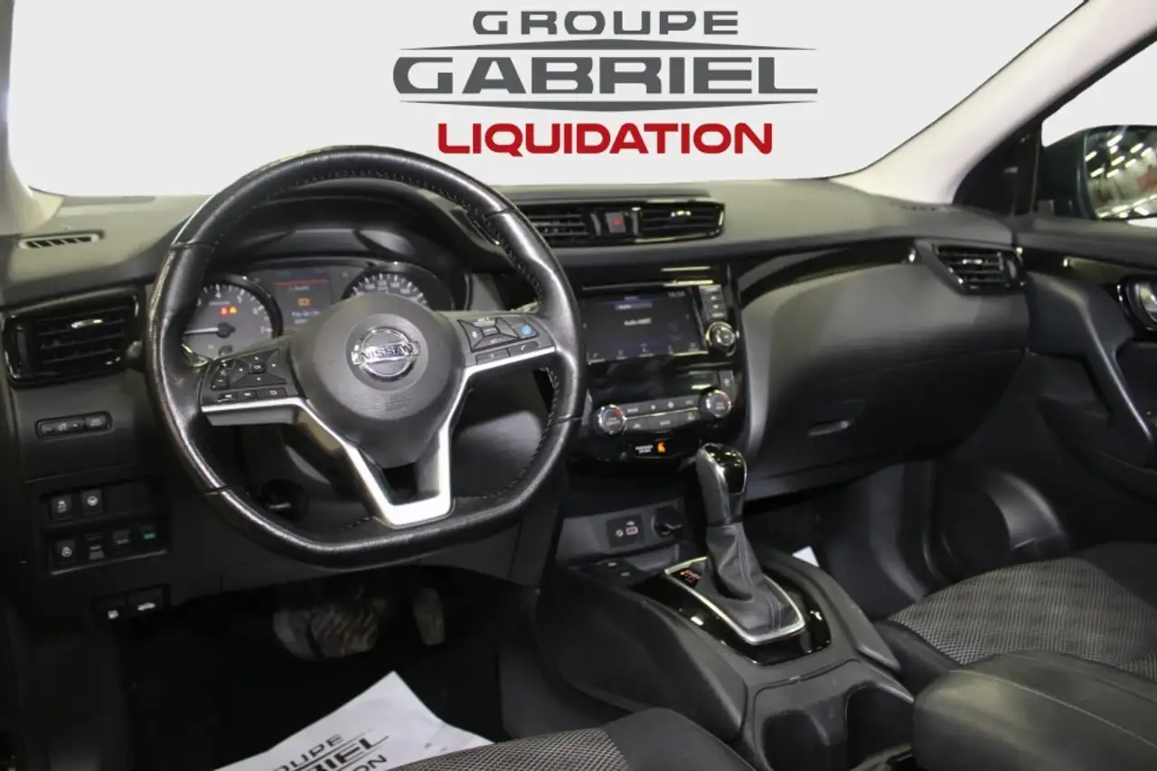 Nissan Qashqai снимка Nissan Qashqai