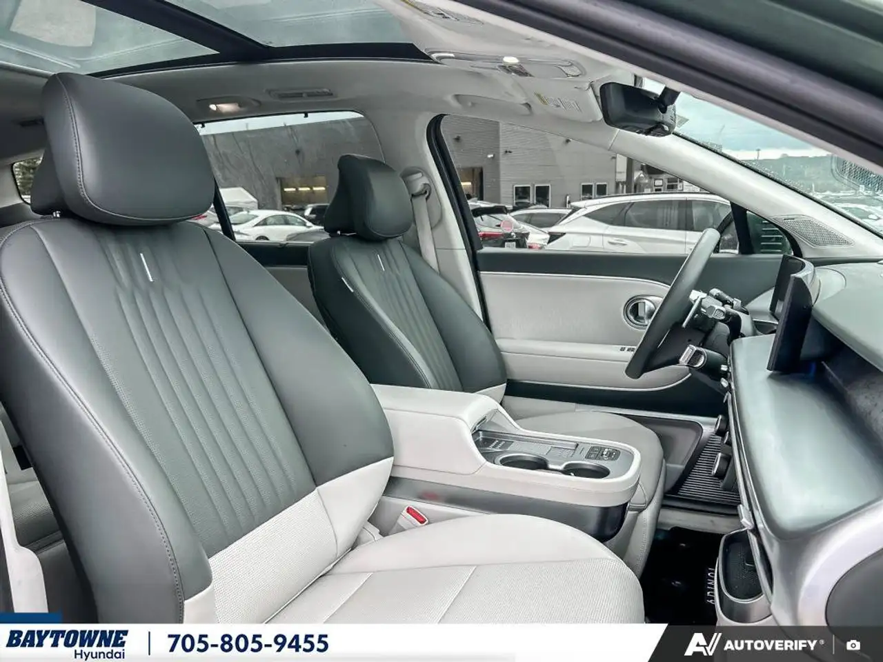 Hyundai IONIQ 9 снимка Hyundai IONIQ 9