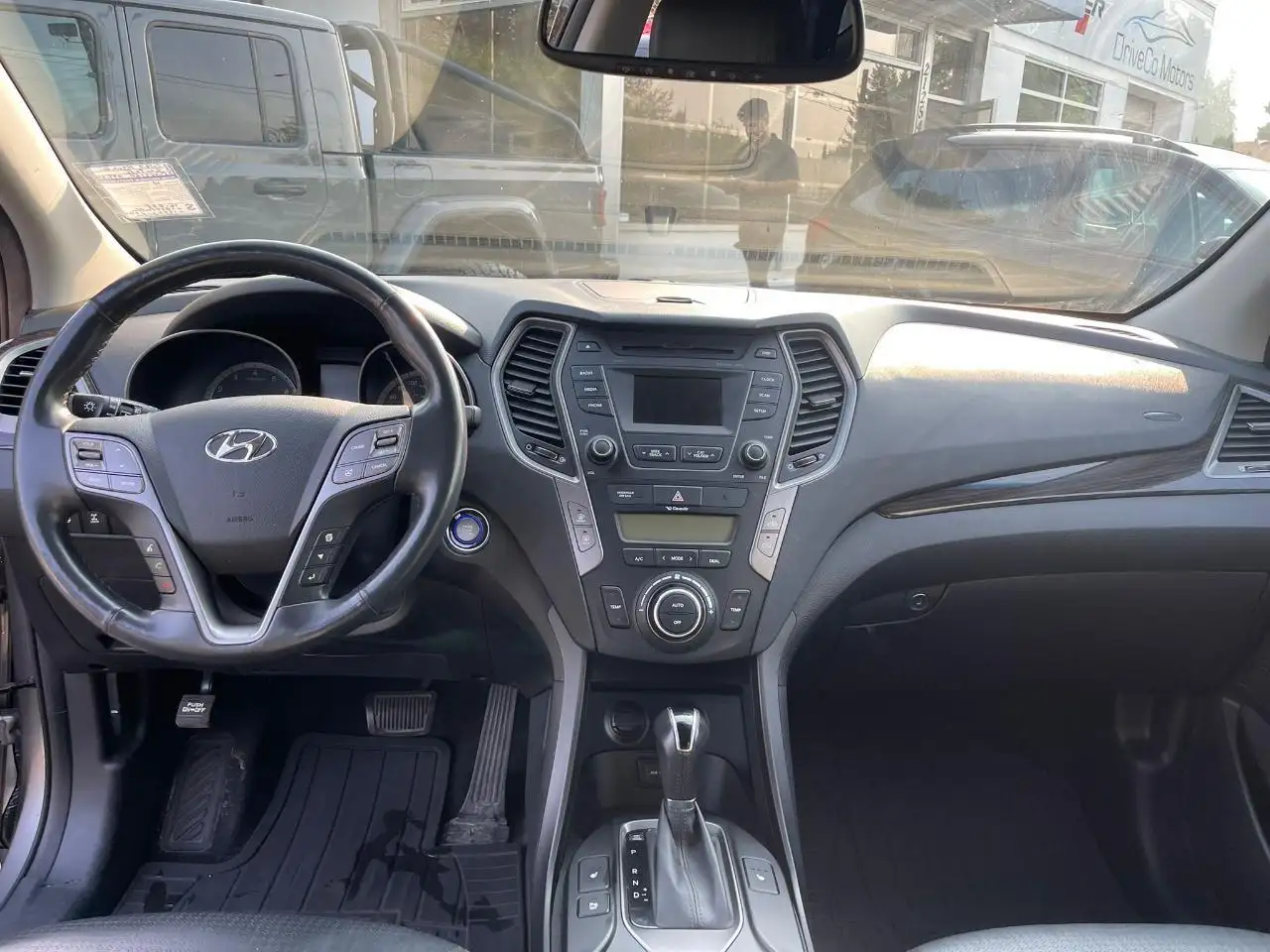 Hyundai SANTA FE photo Hyundai SANTA FE