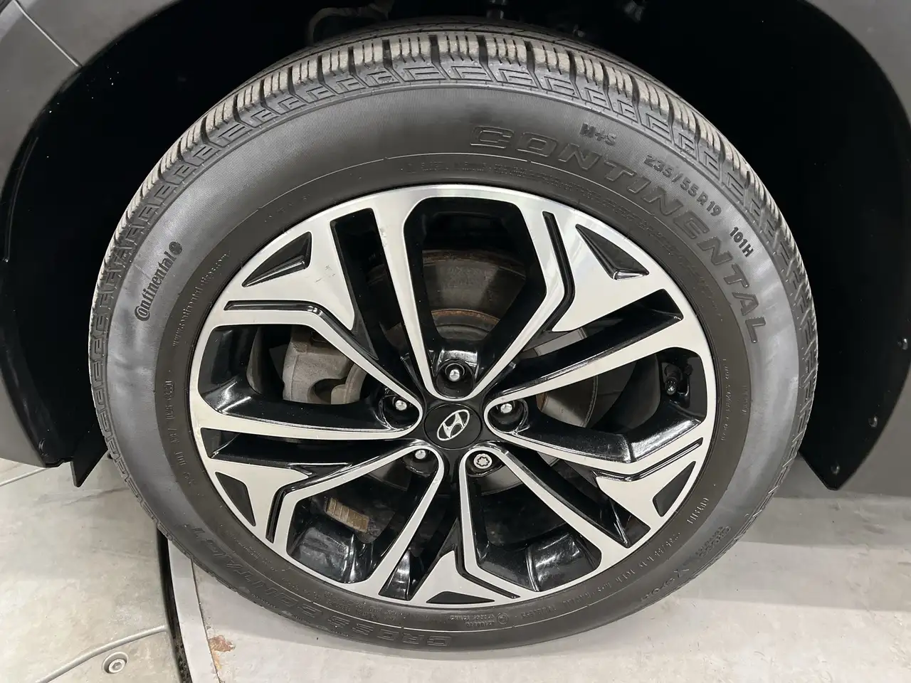 Hyundai SANTA FE снимка Hyundai SANTA FE