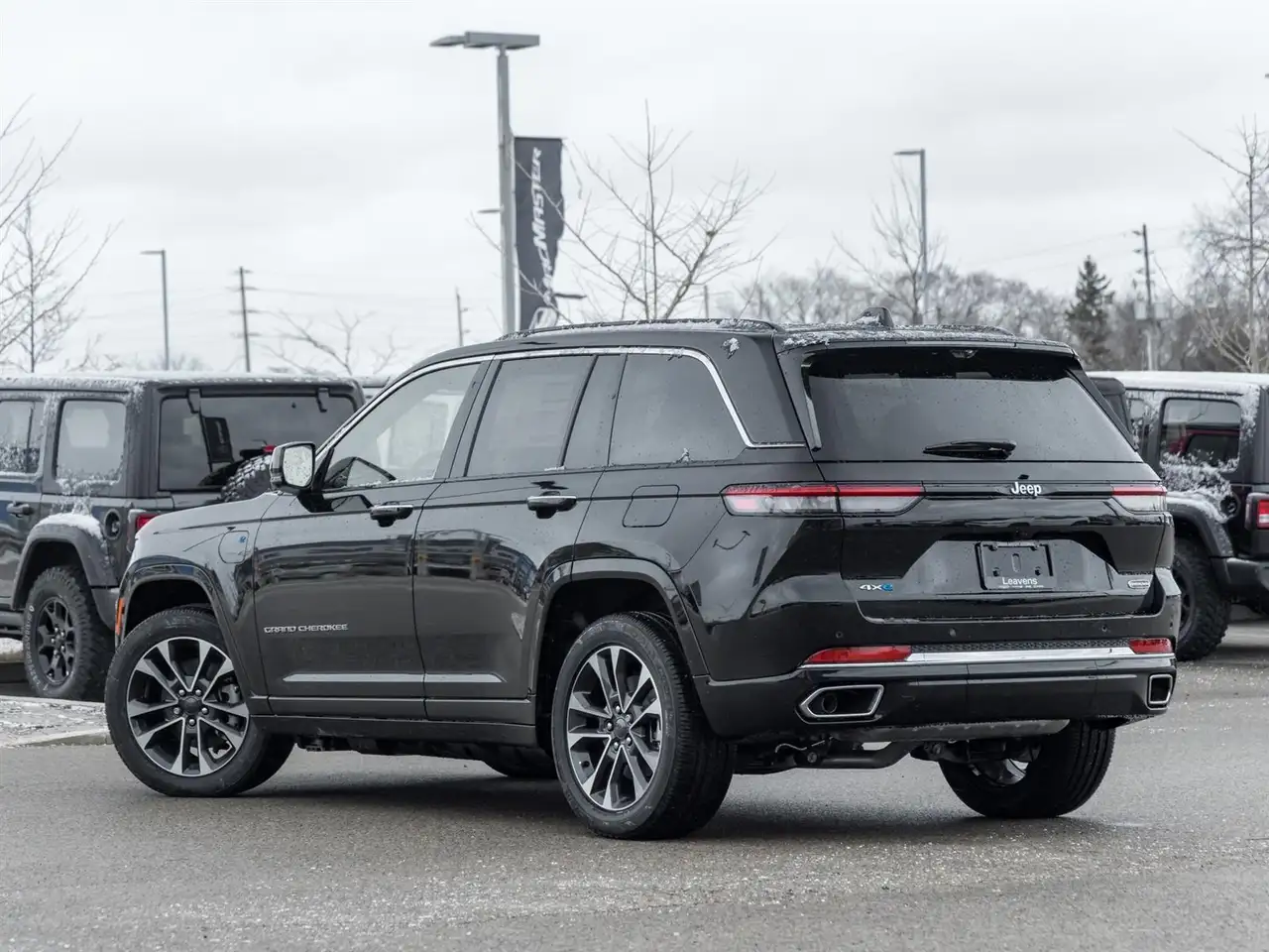 Jeep Grand Cherokee снимка Jeep Grand Cherokee