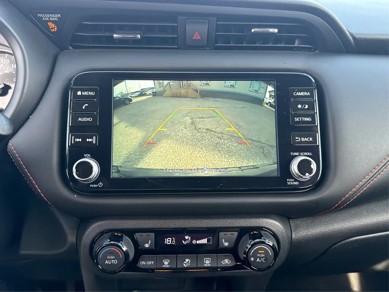 Nissan Kicks снимка Nissan Kicks