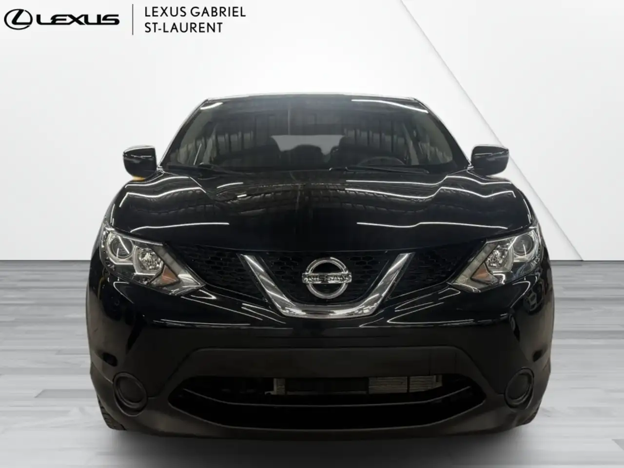 Nissan Qashqai снимка Nissan Qashqai