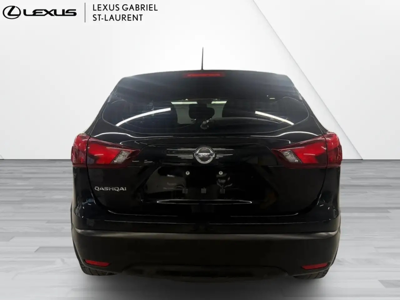 Nissan Qashqai снимка Nissan Qashqai
