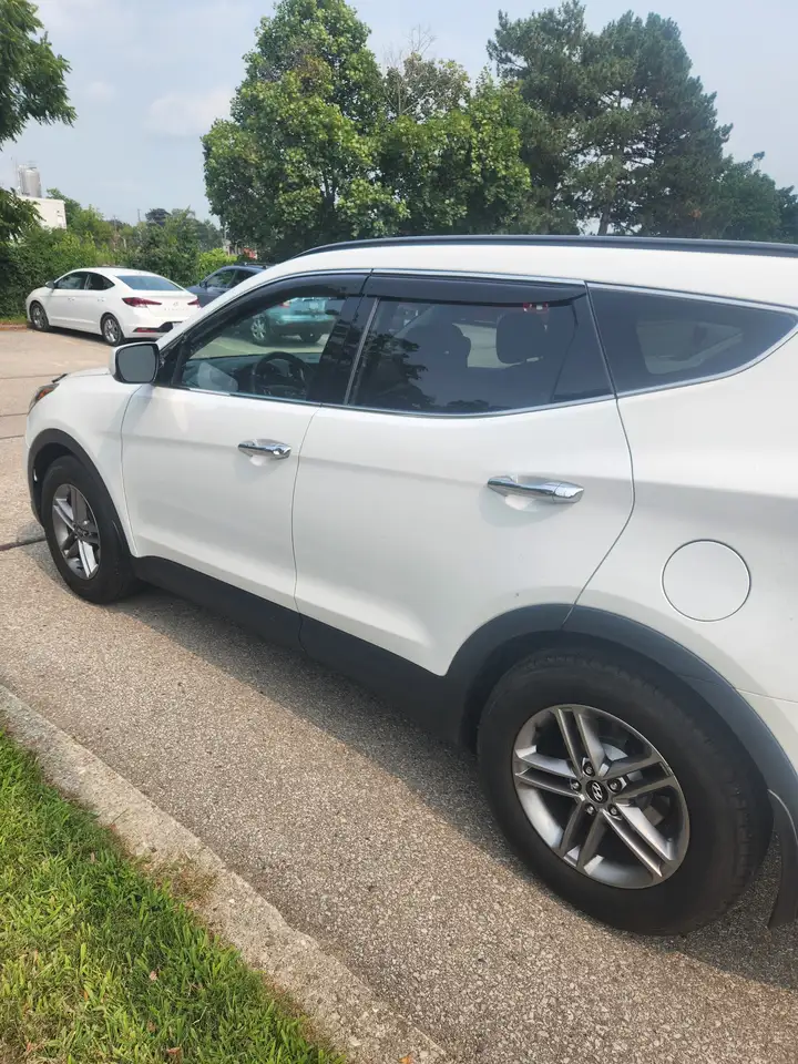 2017 Hyundai SANTA FE