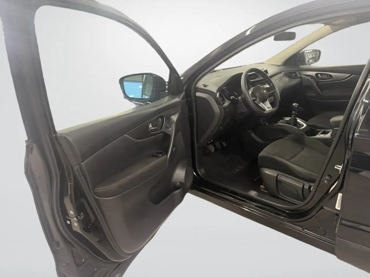 Nissan Qashqai снимка Nissan Qashqai