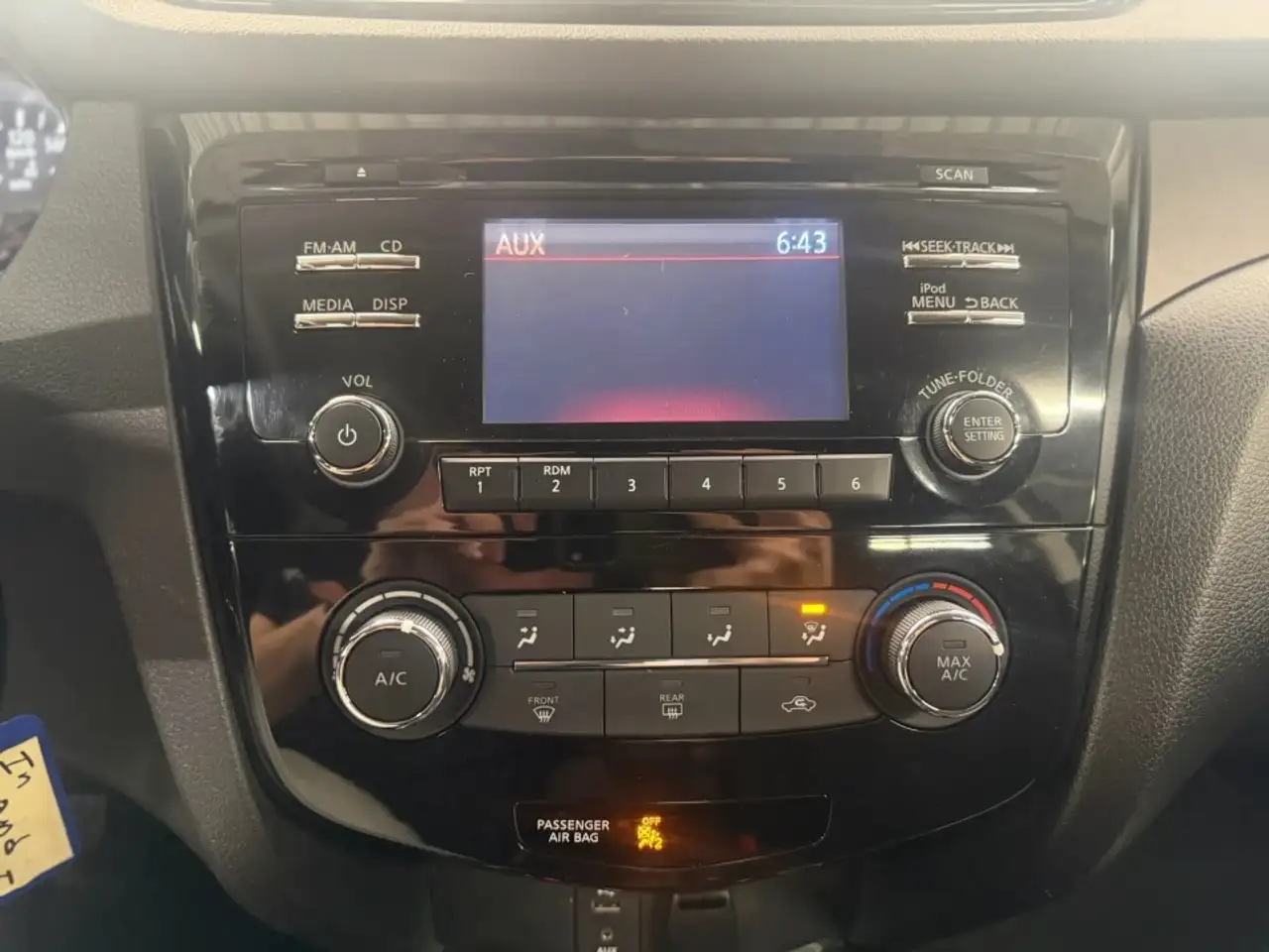 Nissan Qashqai снимка Nissan Qashqai