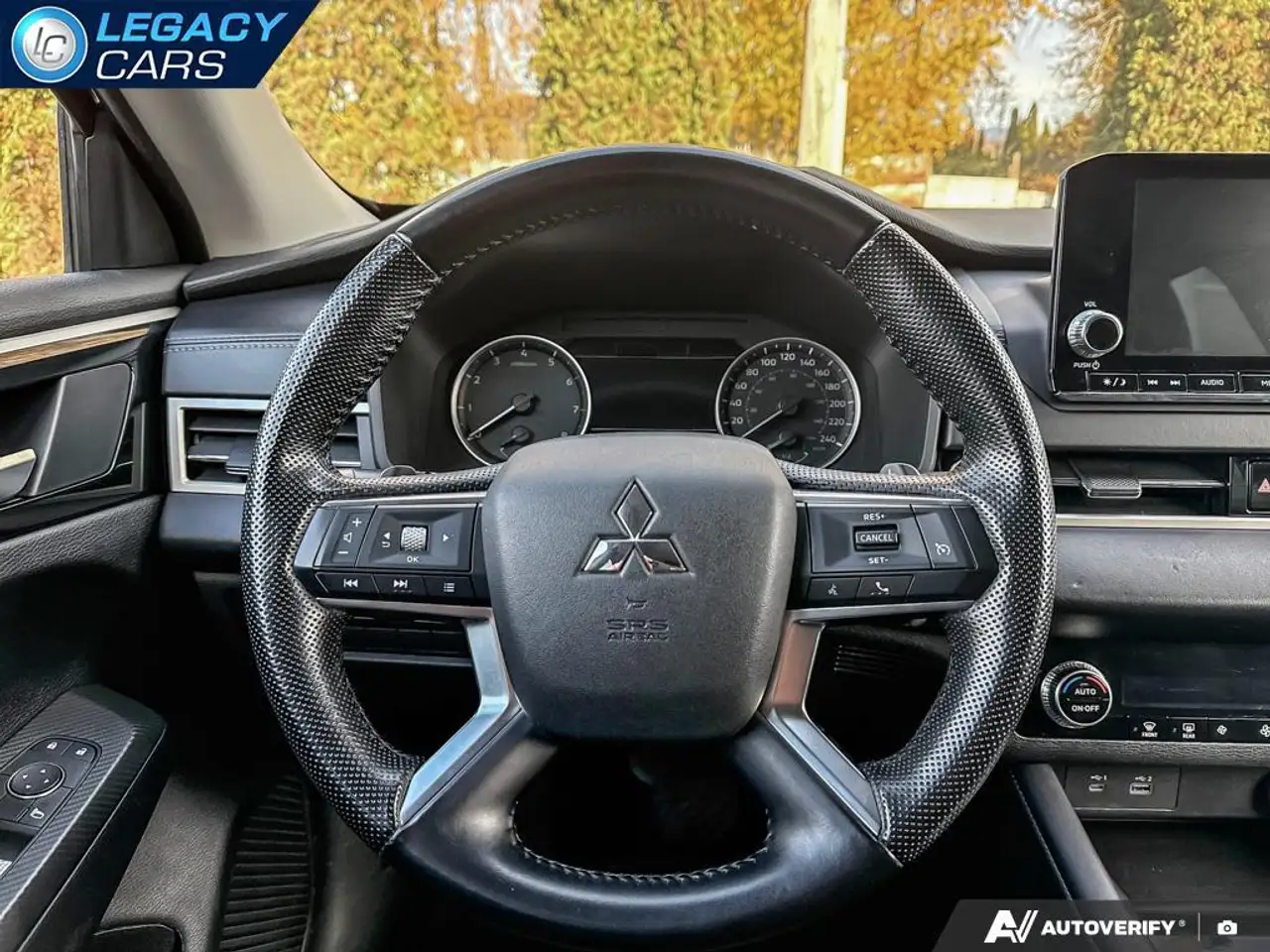 Mitsubishi Outlander fotografie Mitsubishi Outlander