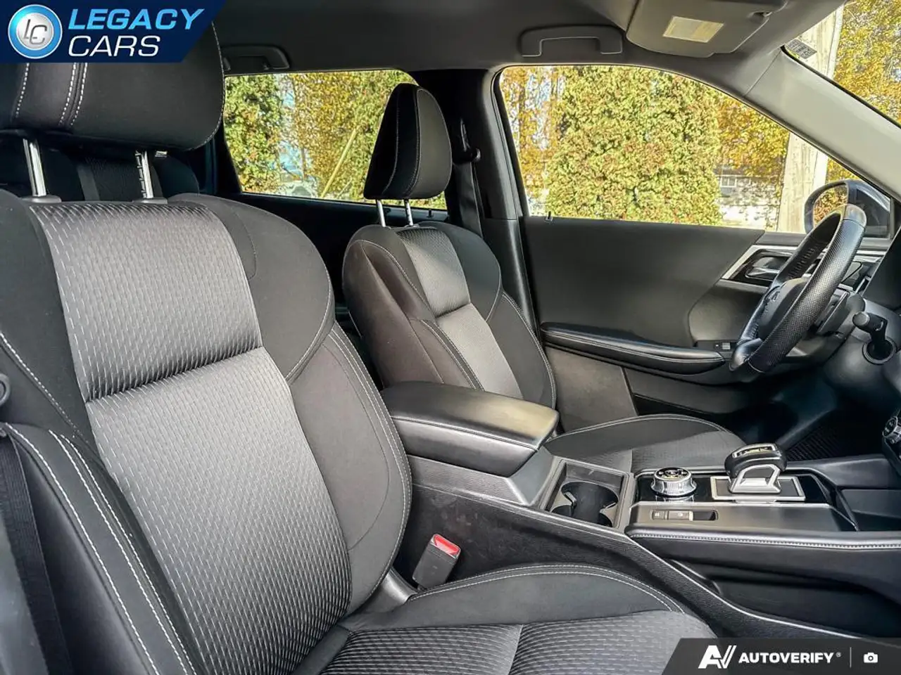 Mitsubishi Outlander fotografie Mitsubishi Outlander