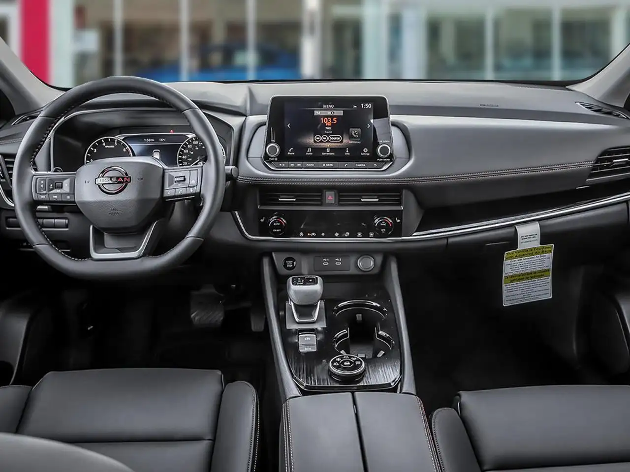 Nissan Rogue снимка Nissan Rogue