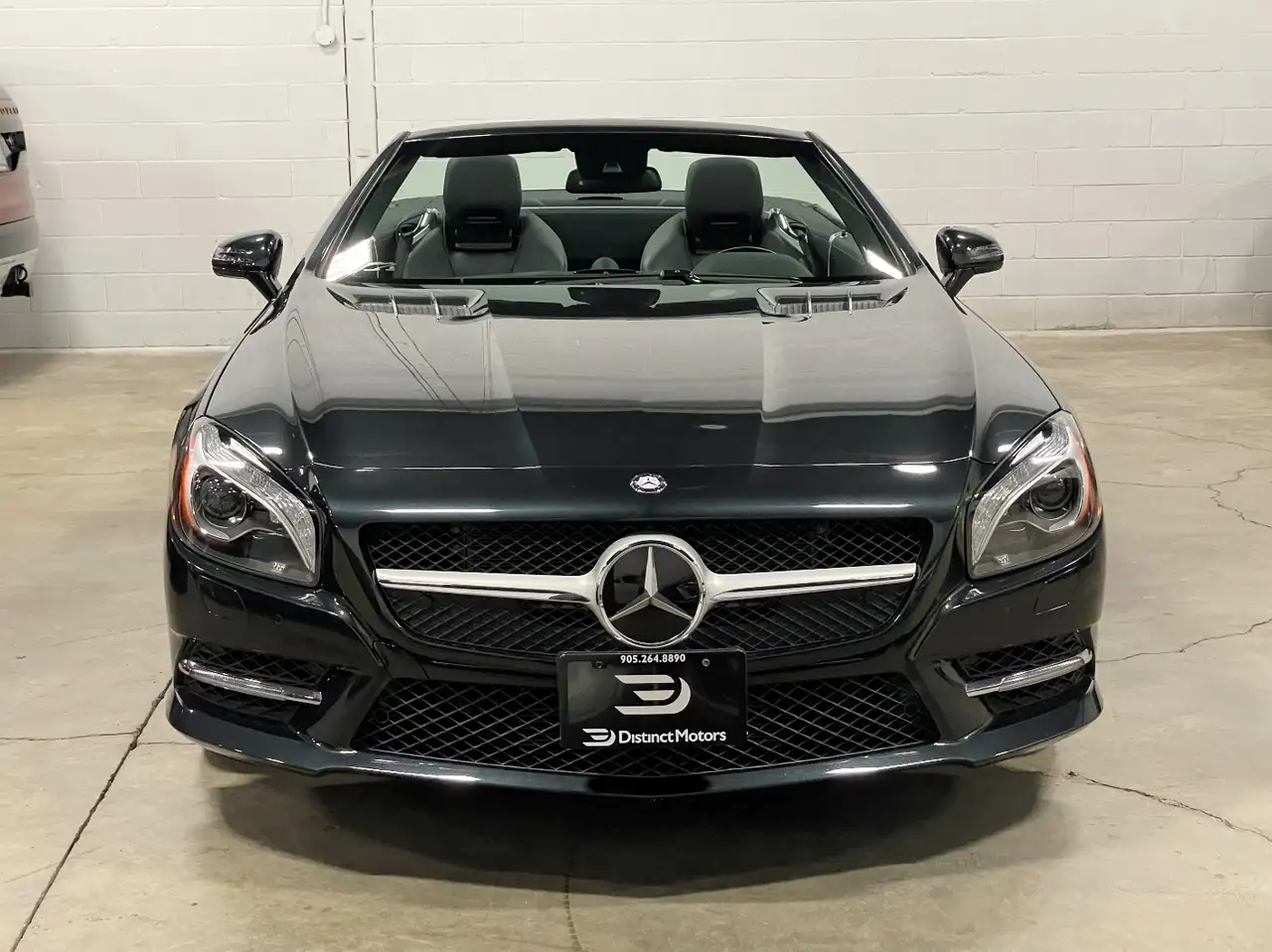 Mercedes-Benz SL снимка Mercedes-Benz SL