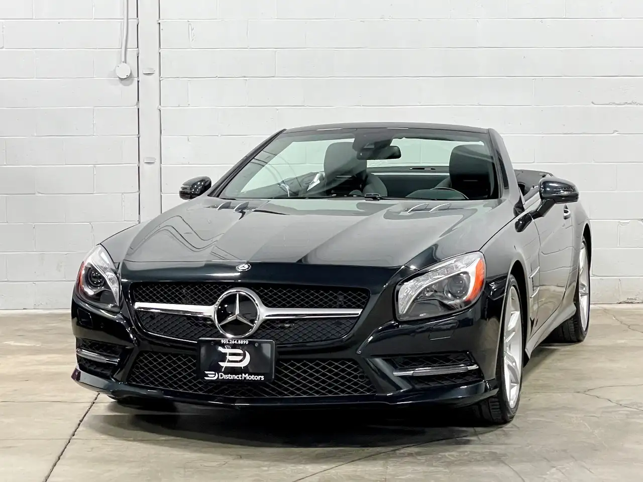 Mercedes-Benz SL снимка Mercedes-Benz SL