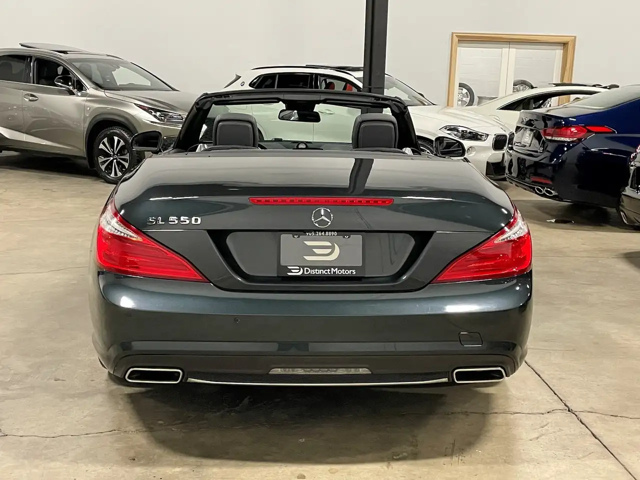 Mercedes-Benz SL снимка Mercedes-Benz SL
