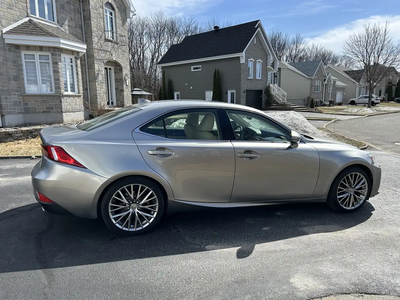 2015 Lexus IS