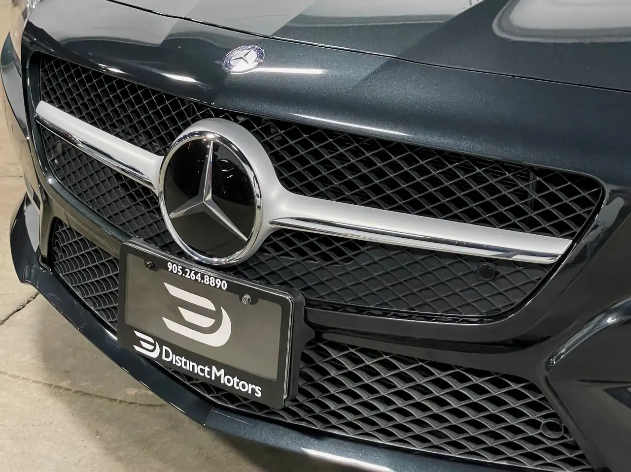 Mercedes-Benz SL снимка Mercedes-Benz SL