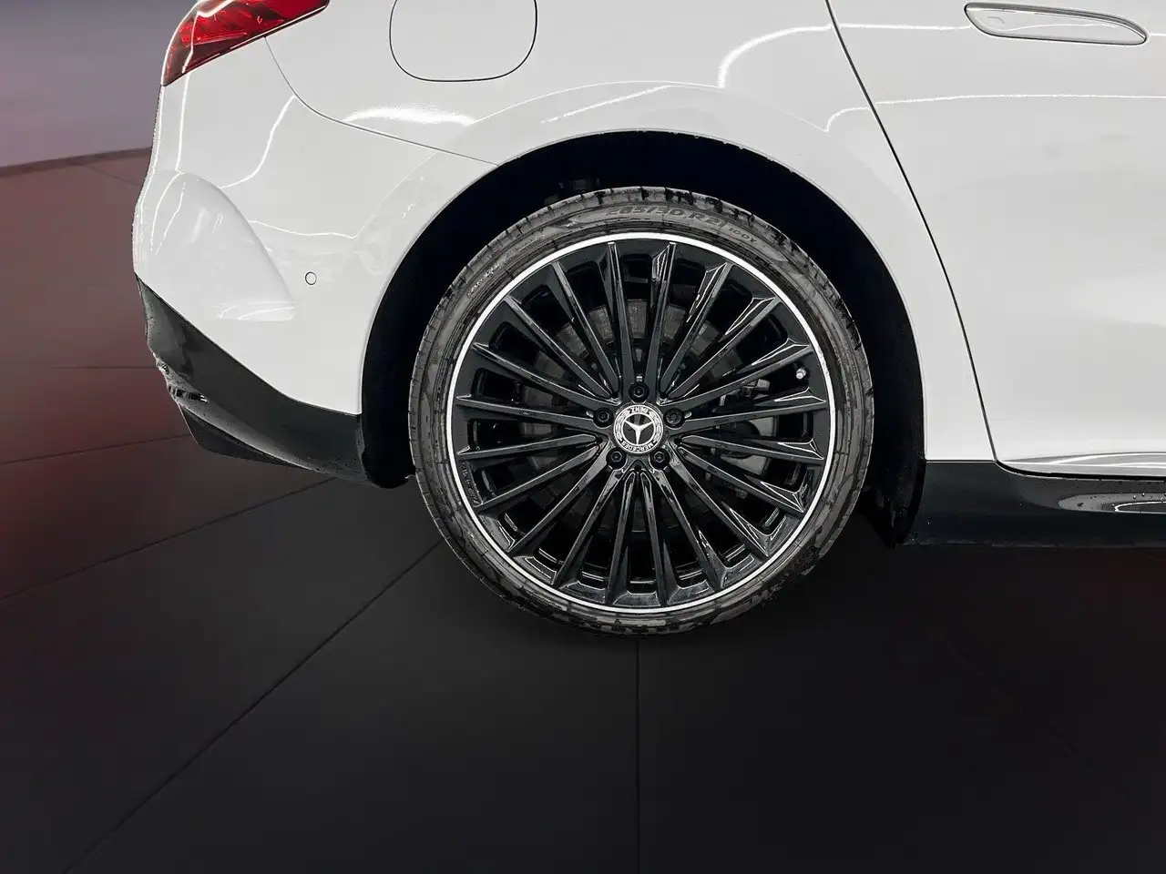 Mercedes-Benz EQE photo Mercedes-Benz EQE