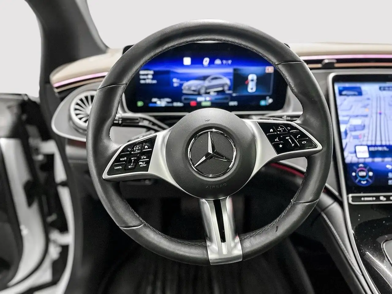 Mercedes-Benz EQE photo Mercedes-Benz EQE