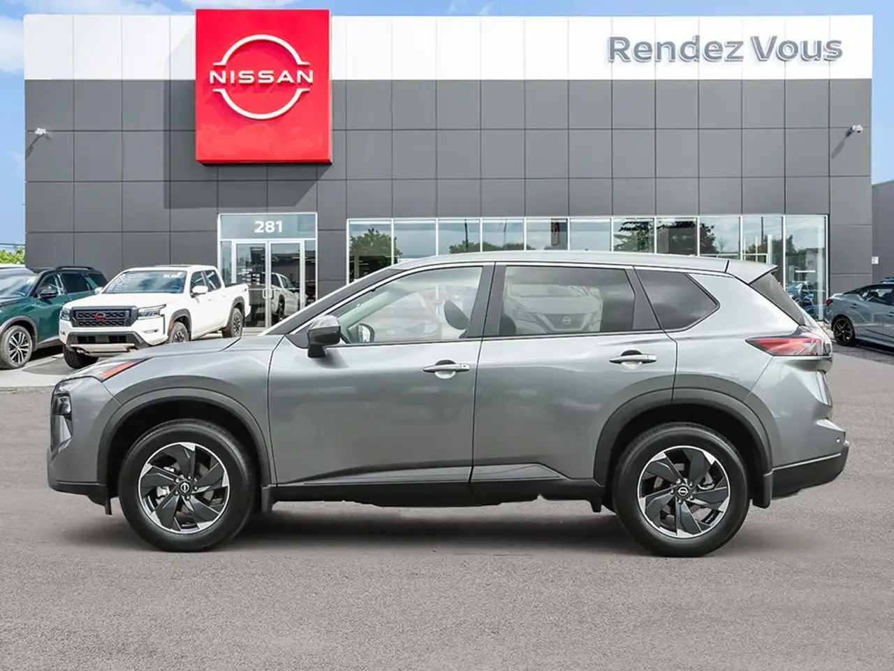 Nissan Rogue снимка Nissan Rogue