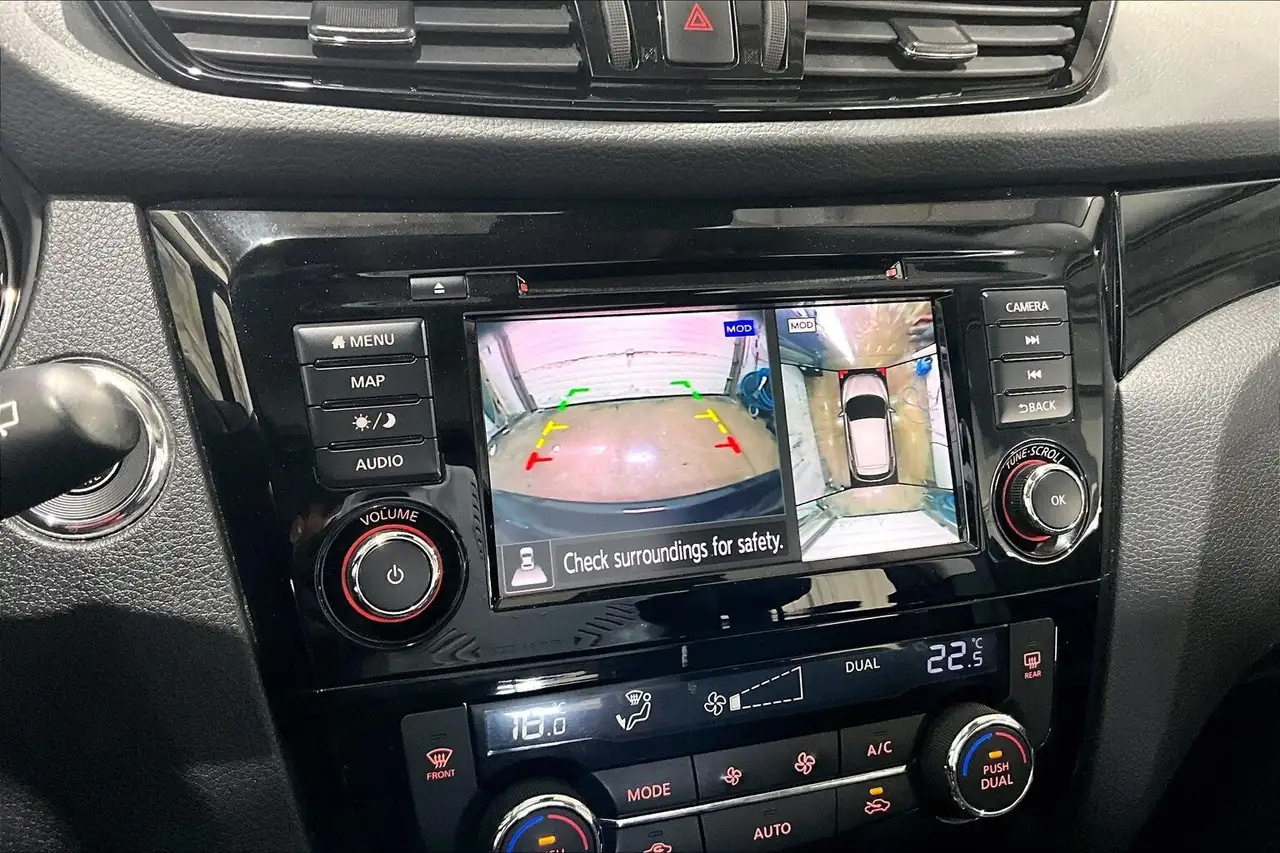 Nissan Qashqai снимка Nissan Qashqai