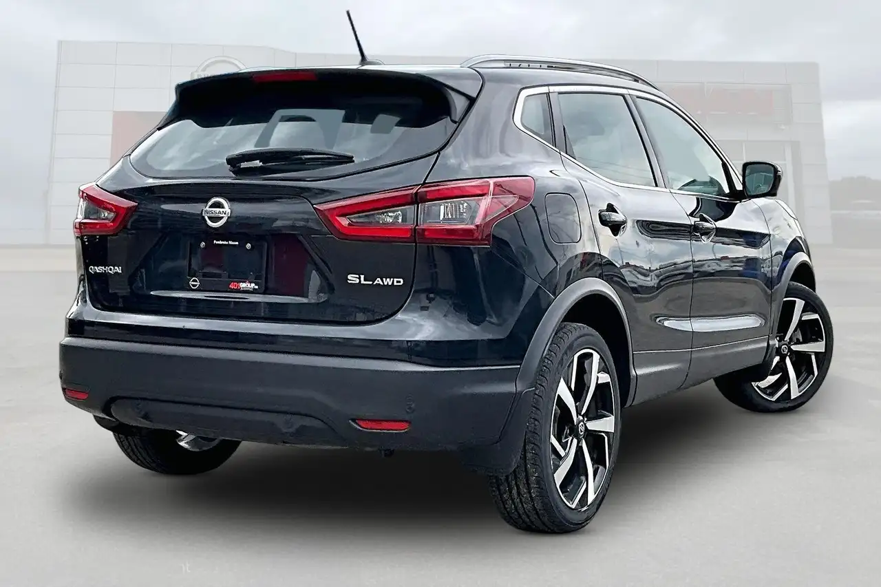 Nissan Qashqai снимка Nissan Qashqai