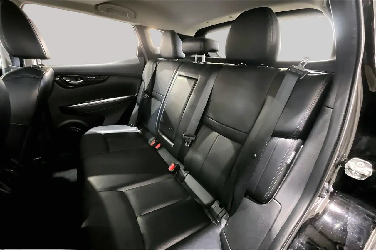 Nissan Qashqai снимка Nissan Qashqai