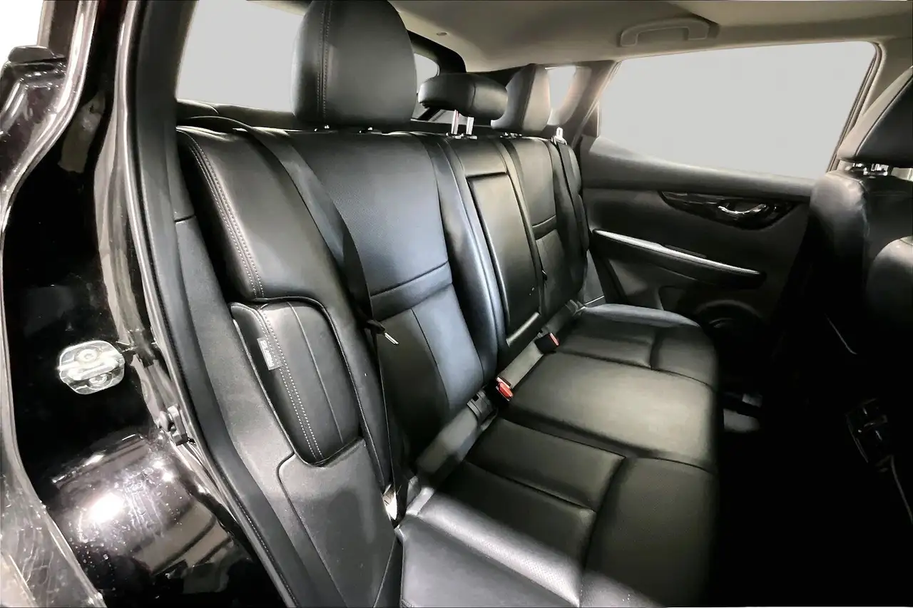 Nissan Qashqai снимка Nissan Qashqai