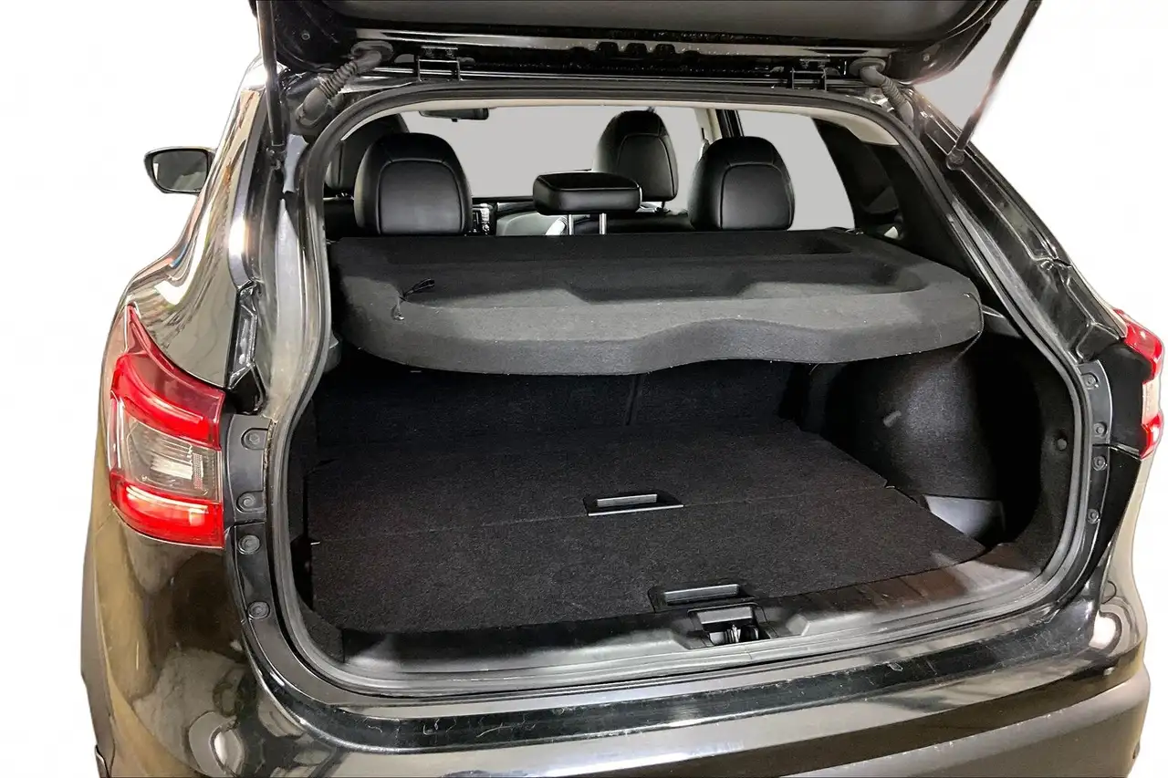 Nissan Qashqai снимка Nissan Qashqai