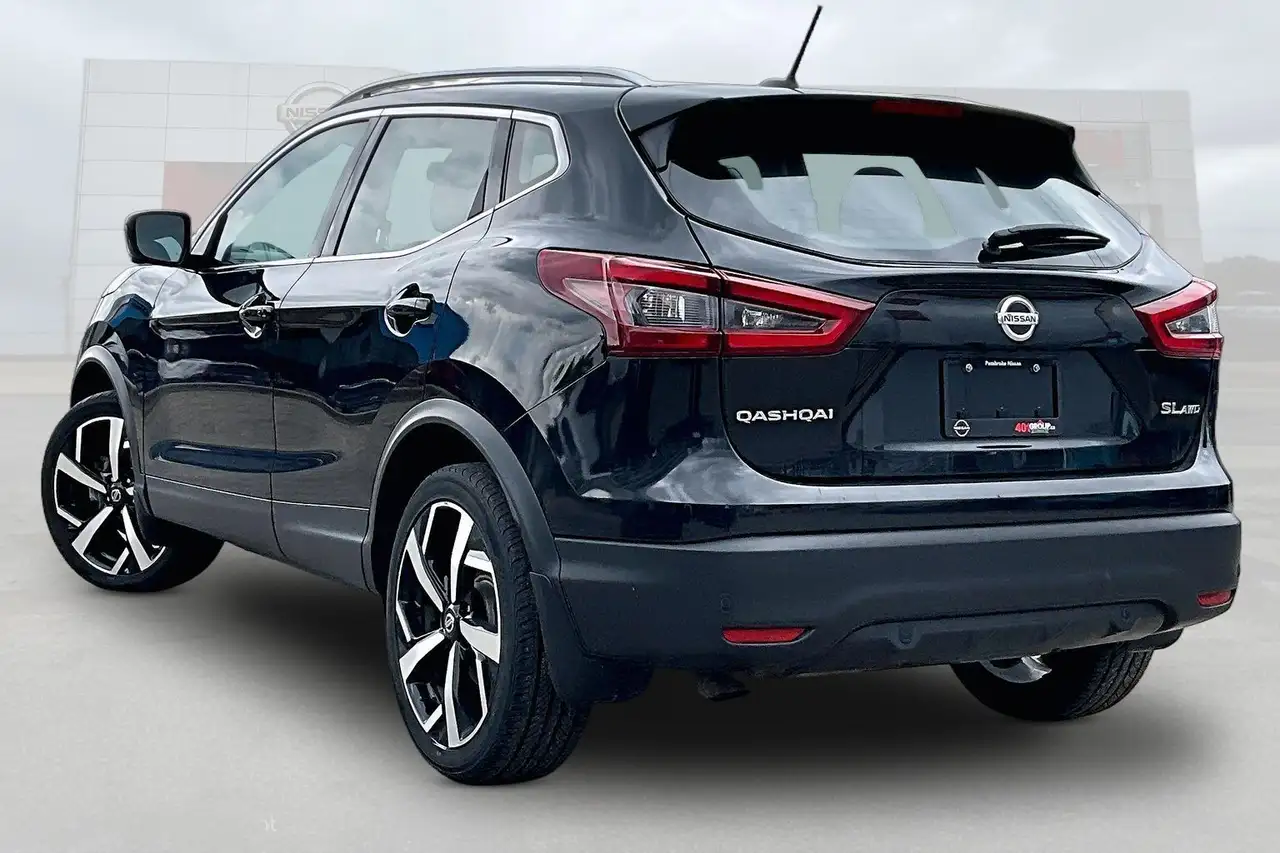 Nissan Qashqai снимка Nissan Qashqai