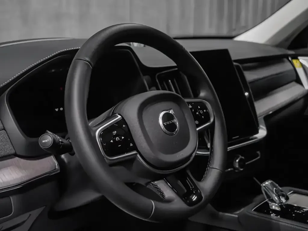 Volvo XC90 снимка Volvo XC90