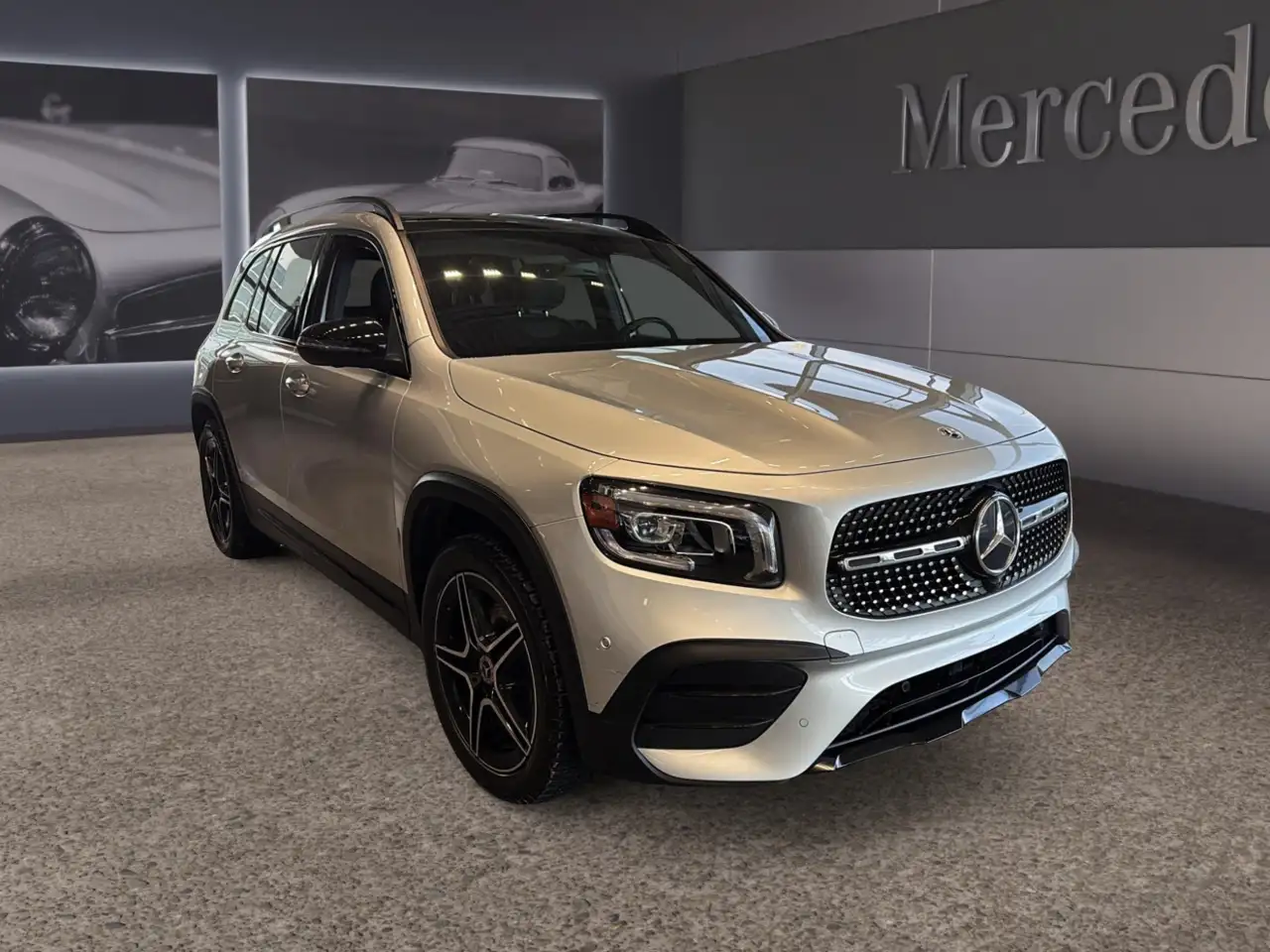 Mercedes-Benz GLB fotografie Mercedes-Benz GLB