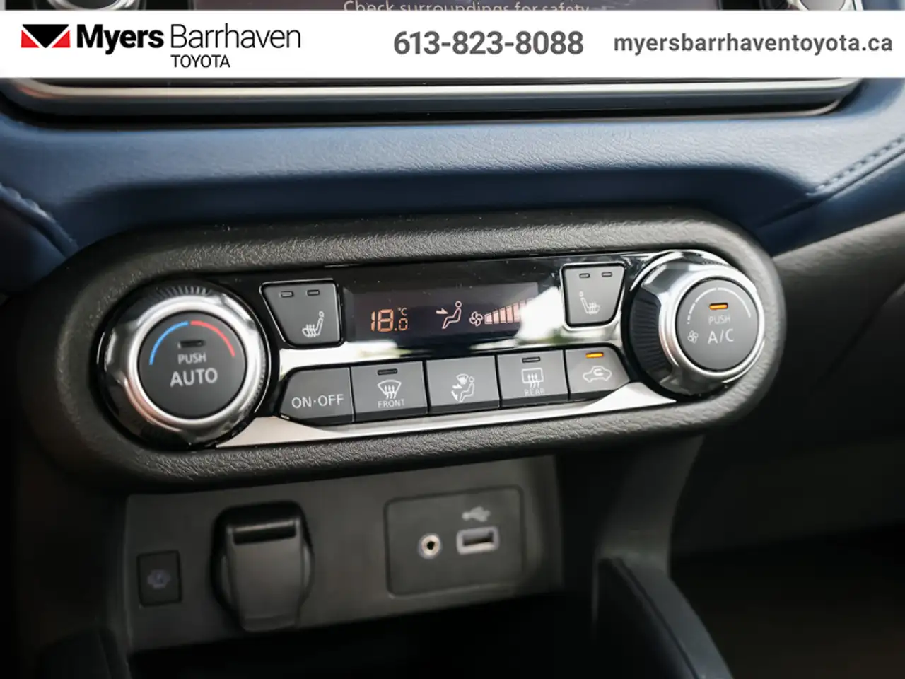 Nissan Versa fotografie Nissan Versa