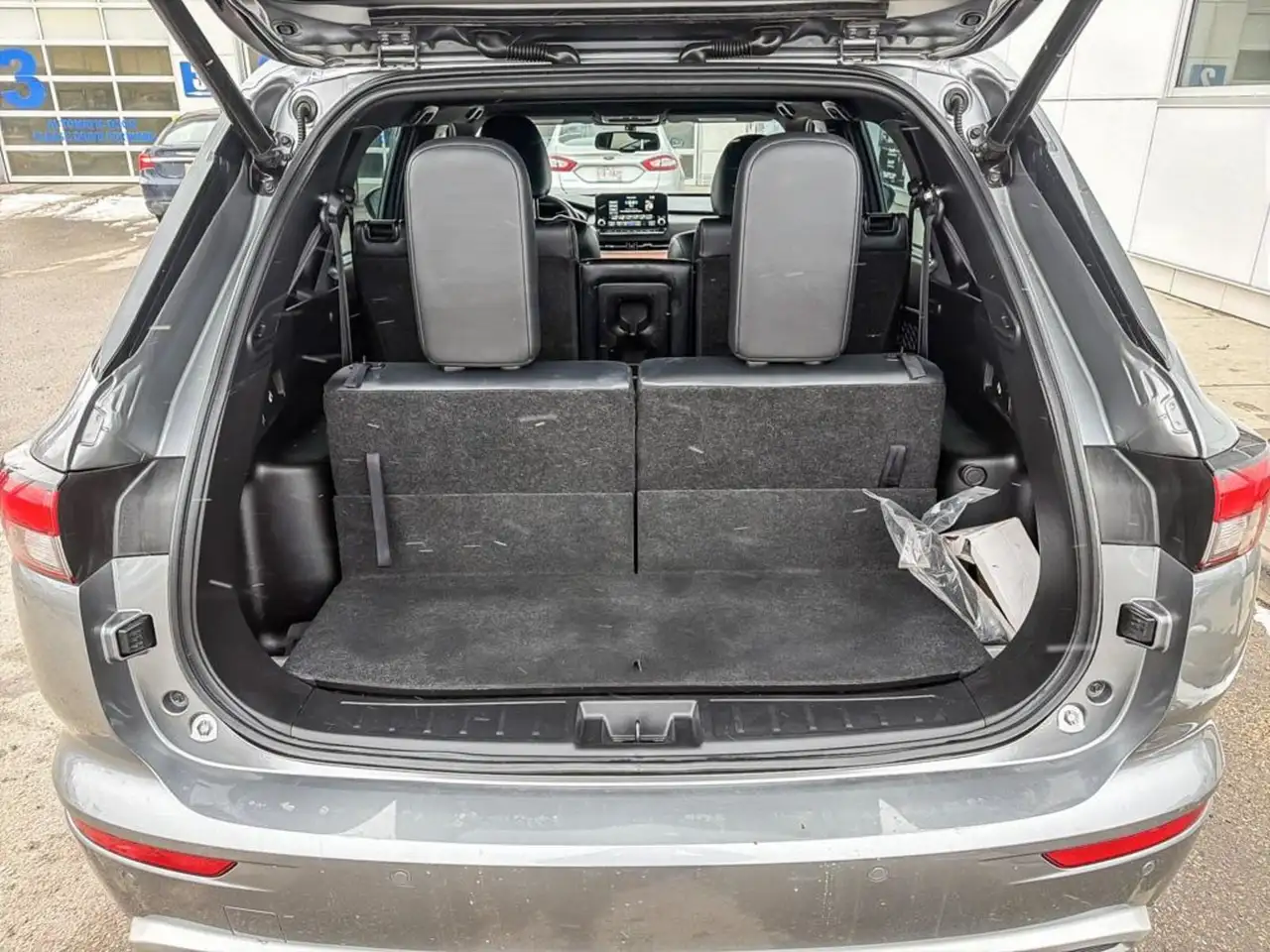 Mitsubishi Outlander снимка Mitsubishi Outlander