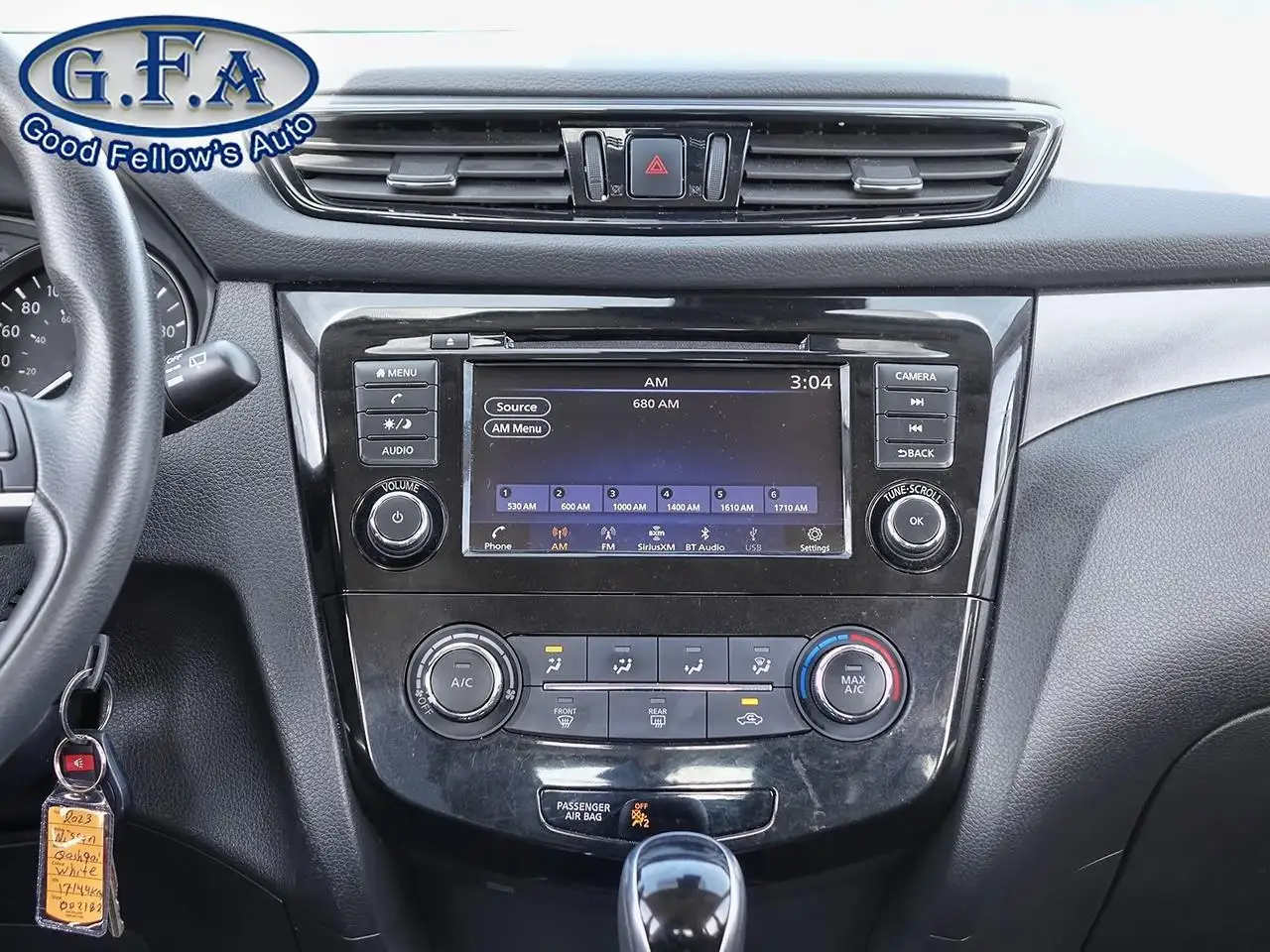 Nissan Qashqai снимка Nissan Qashqai