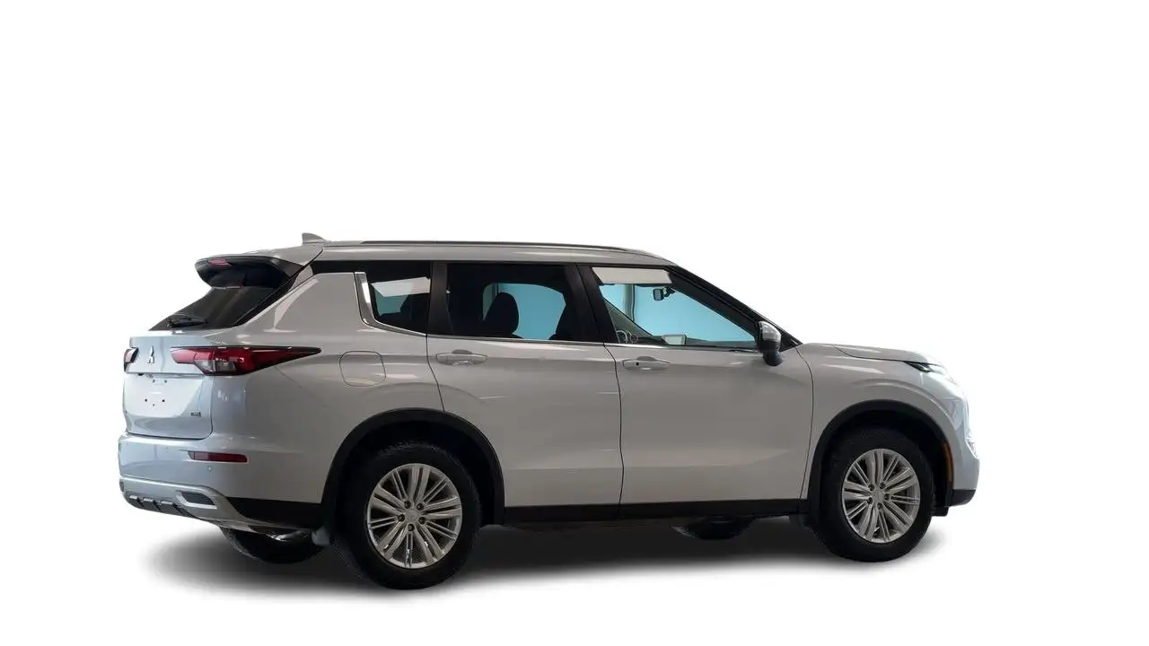 Mitsubishi Outlander fotografie Mitsubishi Outlander