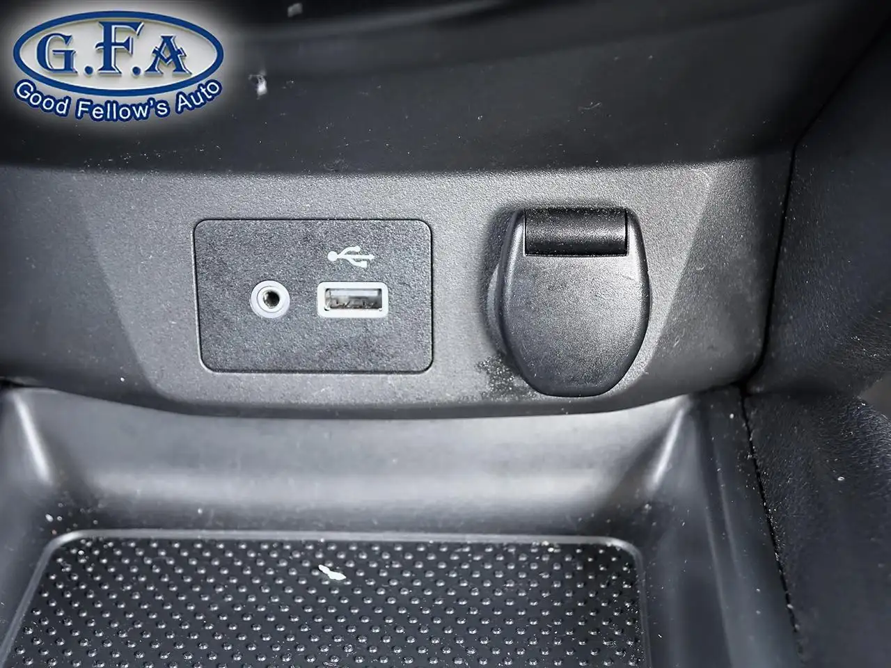Nissan Qashqai снимка Nissan Qashqai
