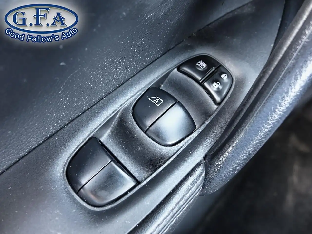 Nissan Qashqai снимка Nissan Qashqai