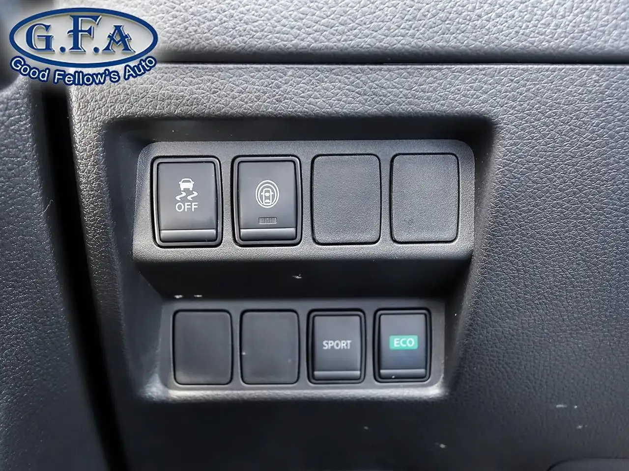 Nissan Qashqai снимка Nissan Qashqai