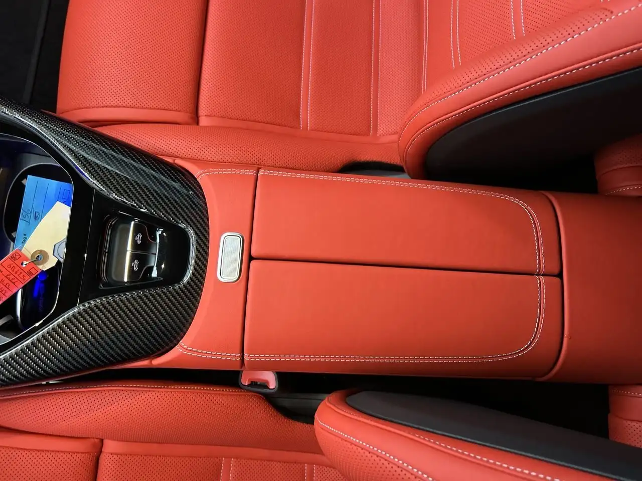 Mercedes-Benz SL снимка Mercedes-Benz SL