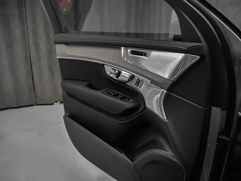 Volvo XC90 снимка Volvo XC90