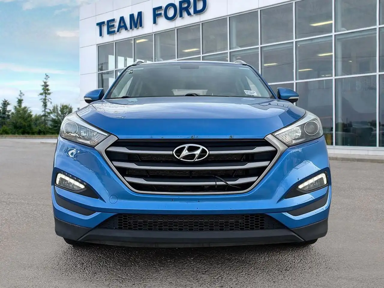 Hyundai TUCSON снимка Hyundai TUCSON