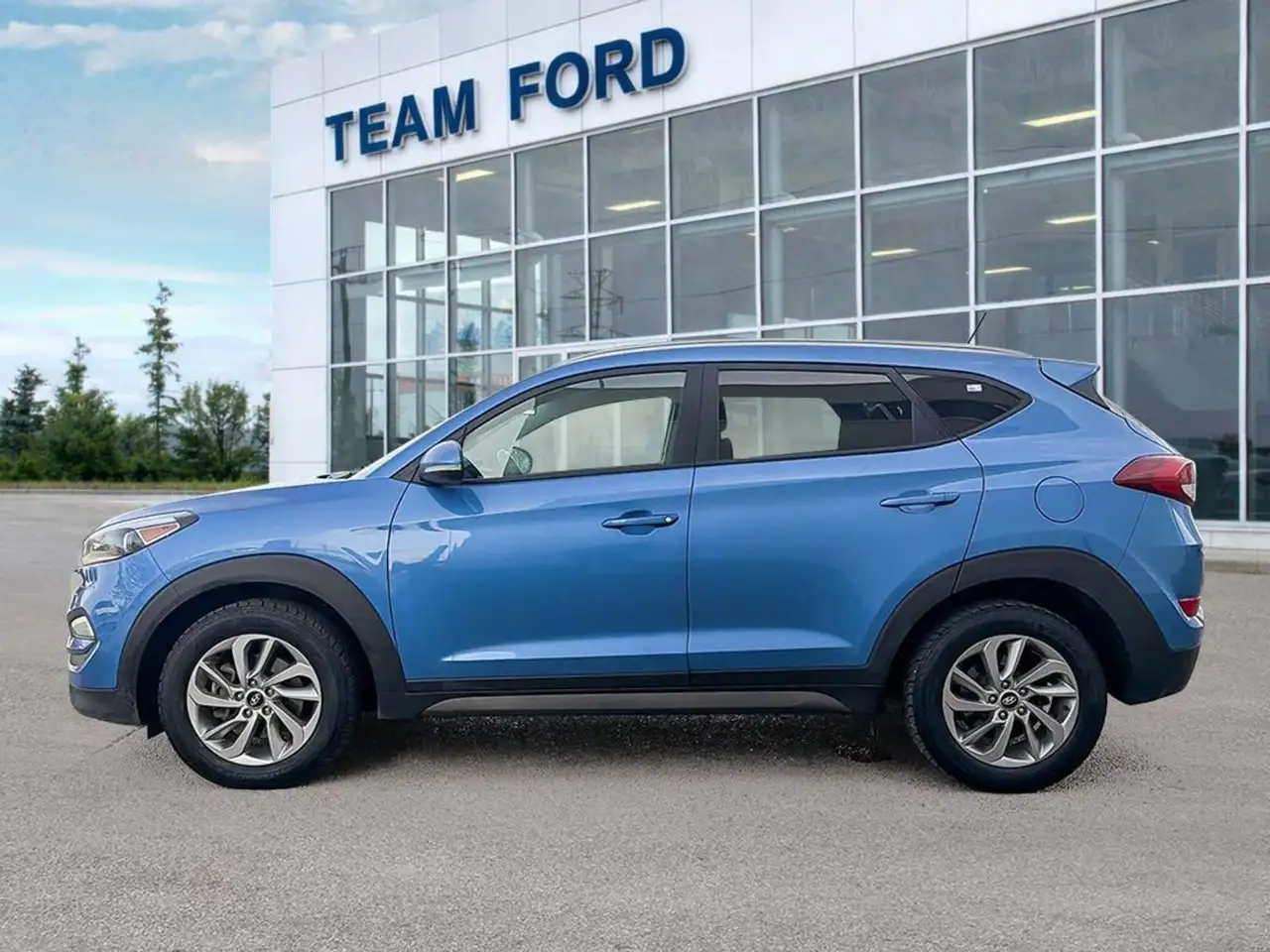 Hyundai TUCSON снимка Hyundai TUCSON