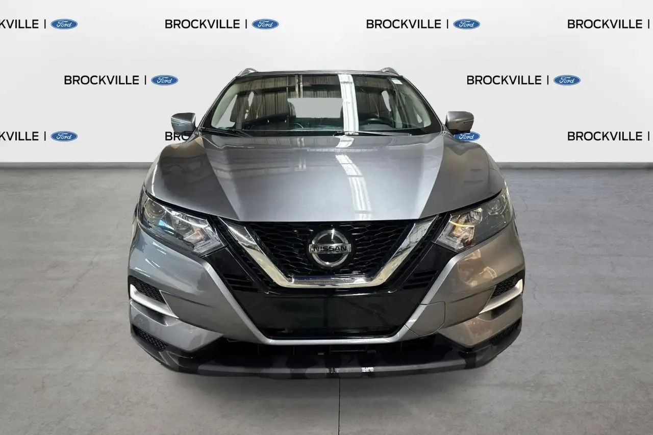 Nissan Qashqai снимка Nissan Qashqai