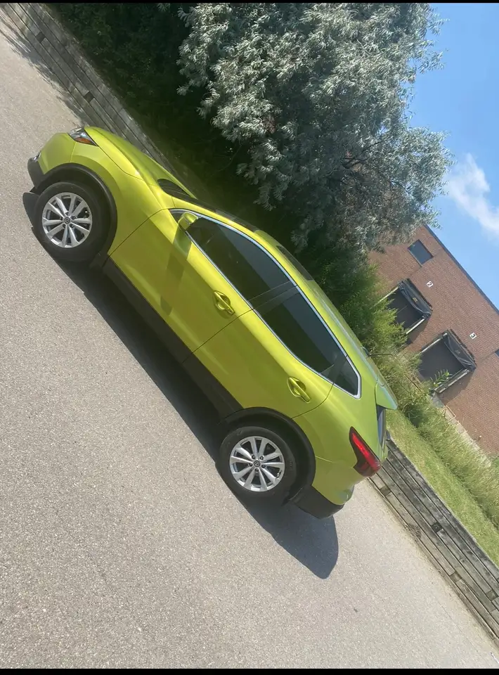 Nissan Qashqai снимка Nissan Qashqai