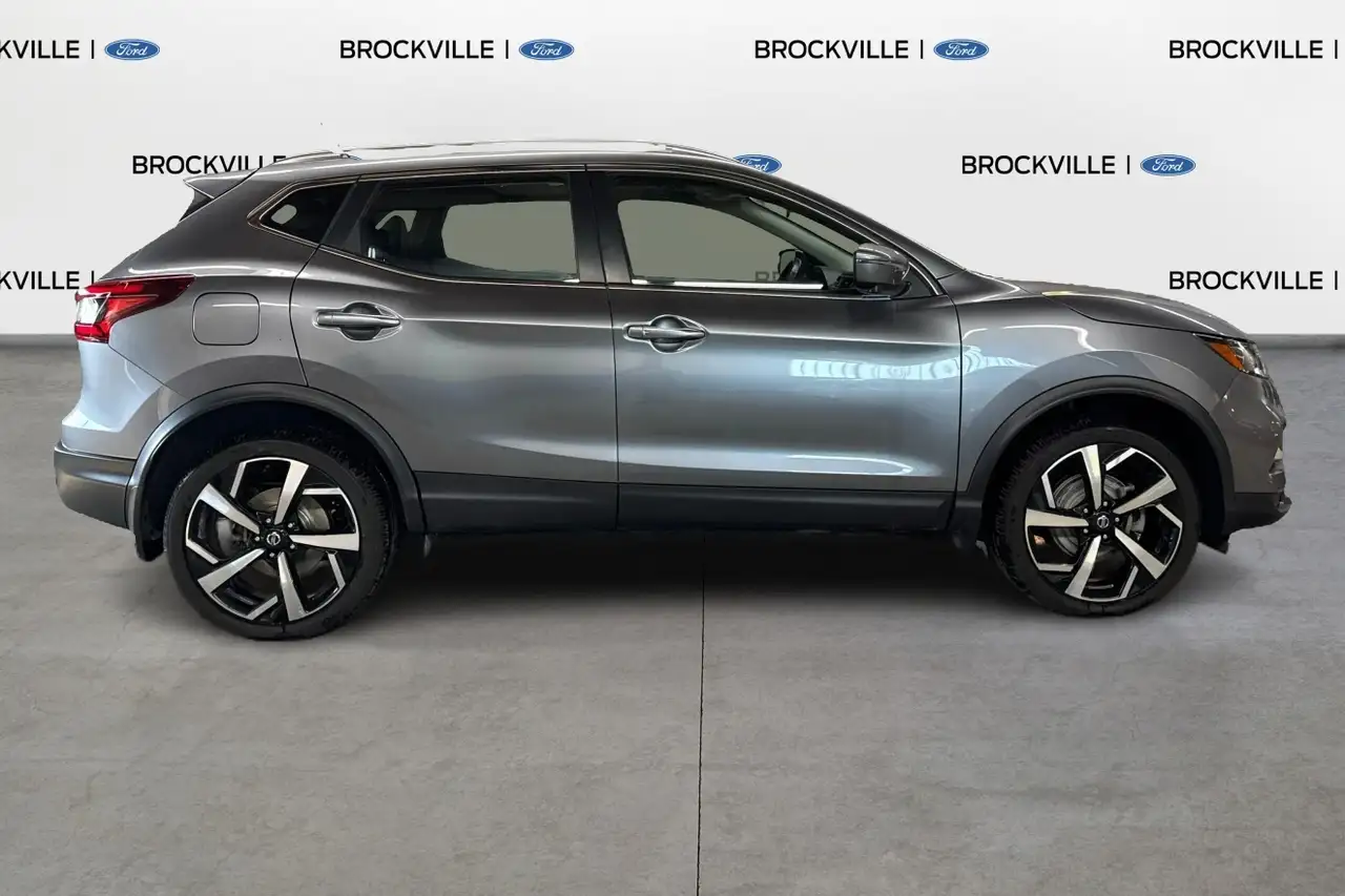 Nissan Qashqai снимка Nissan Qashqai