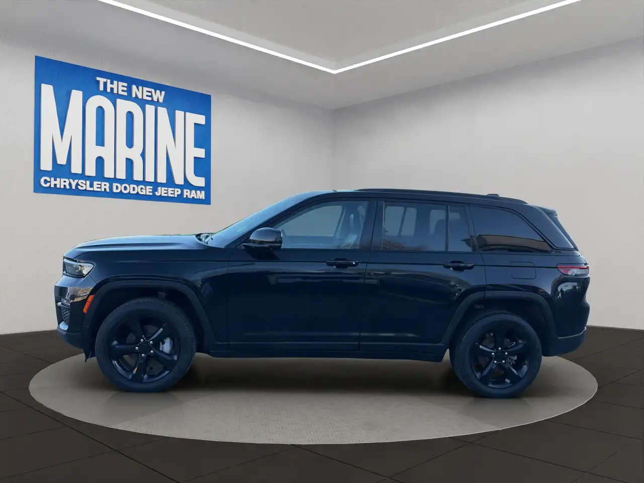 Jeep Grand Cherokee снимка Jeep Grand Cherokee