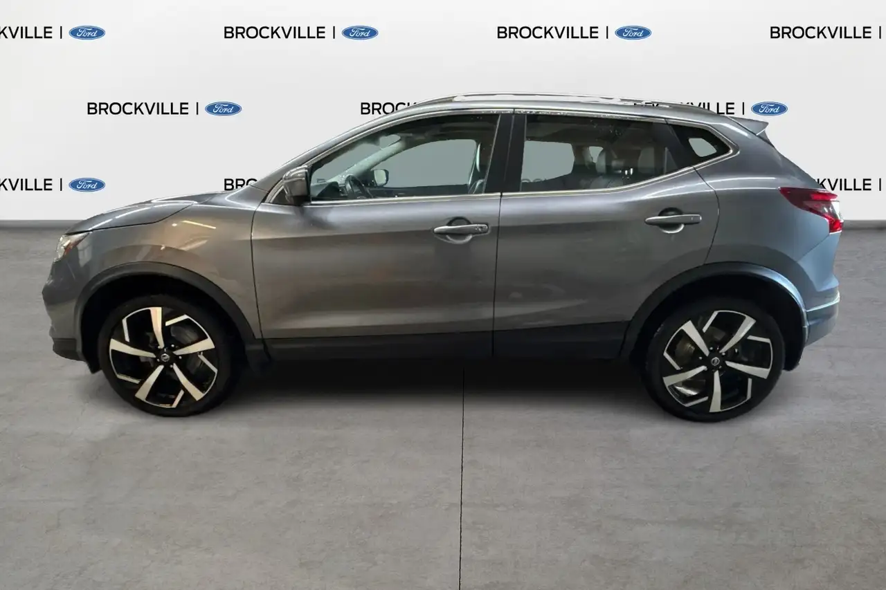 Nissan Qashqai снимка Nissan Qashqai