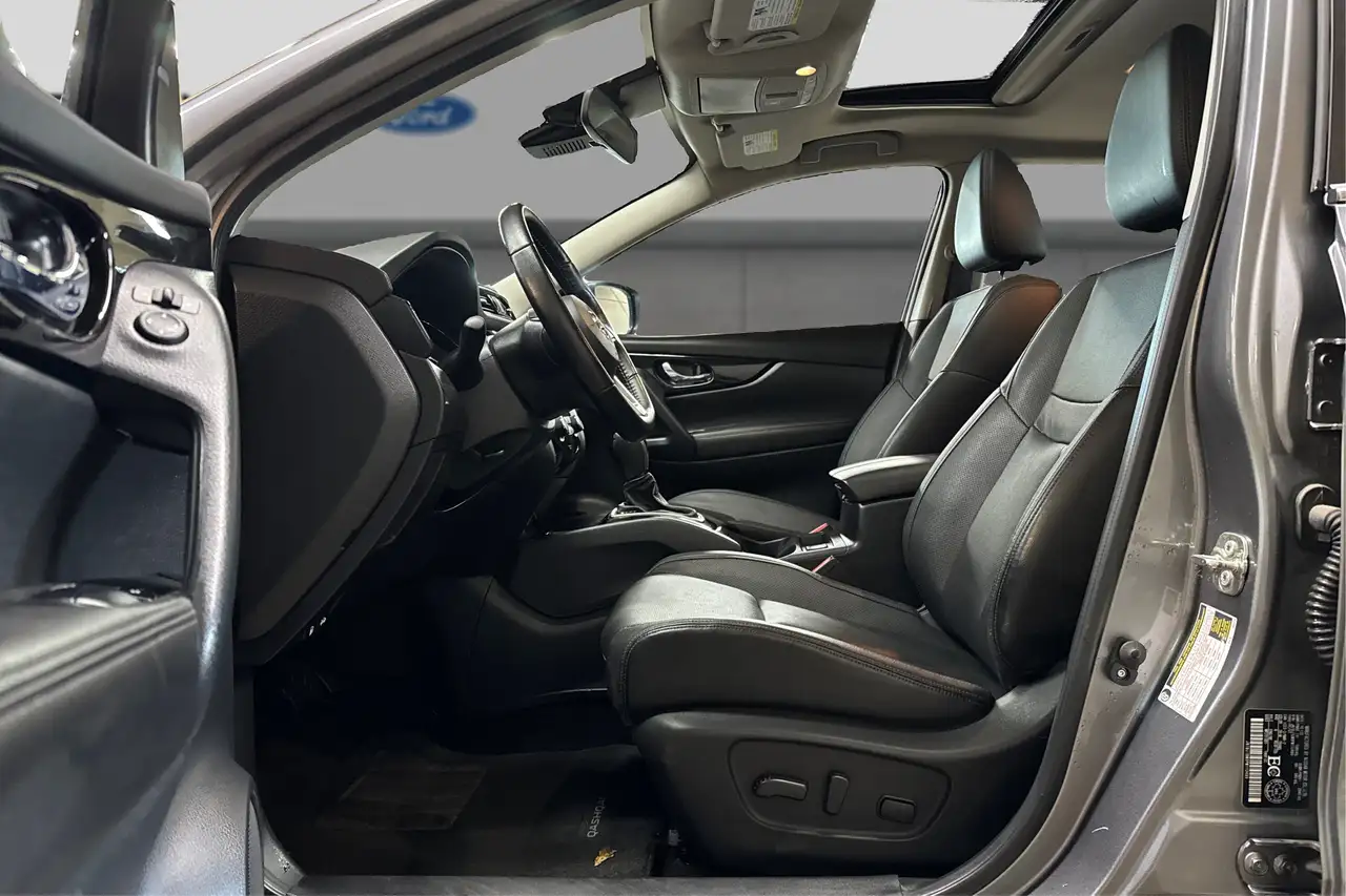 Nissan Qashqai снимка Nissan Qashqai